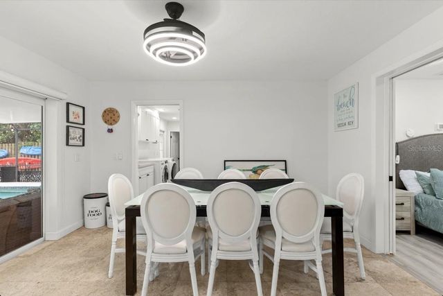 765 SIESTA KEY CIRCLE, Sarasota, FL 34242