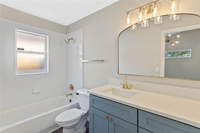 6438 TIDEWAVE STREET, Orlando, FL 32822