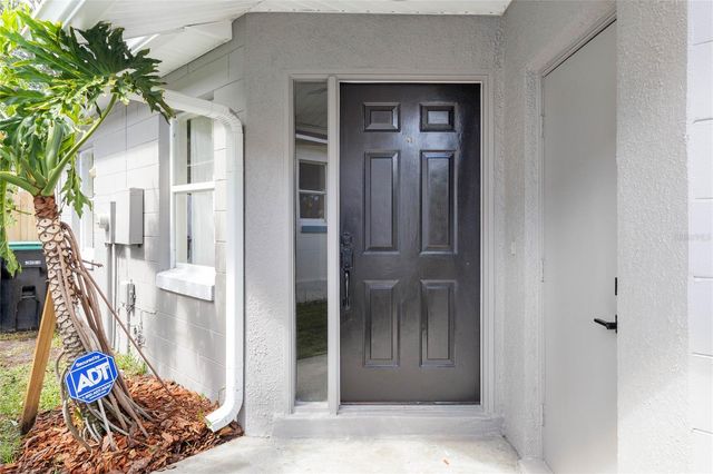 6438 TIDEWAVE STREET, Orlando, FL 32822