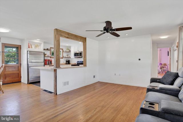 603 EVERGREEN RD, New Cumberland, PA 17070