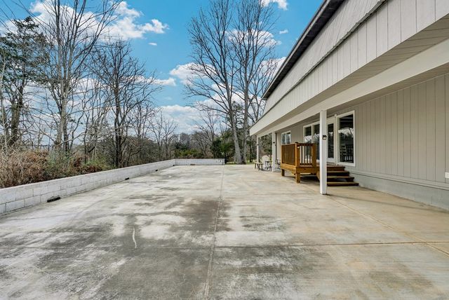 2165 Ben Mason Rd, Cookeville, TN 38506