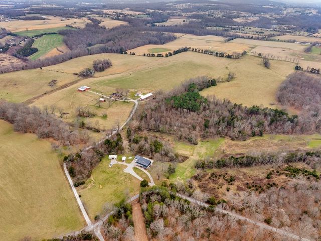 2165 Ben Mason Rd, Cookeville, TN 38506