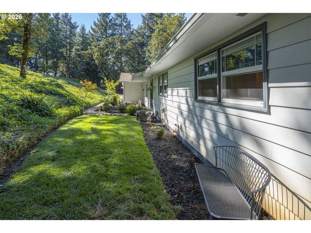 5545 VAL VIEW Dr, Turner, OR 97392