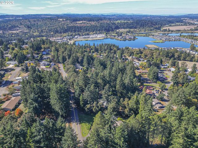 5545 VAL VIEW Dr, Turner, OR 97392