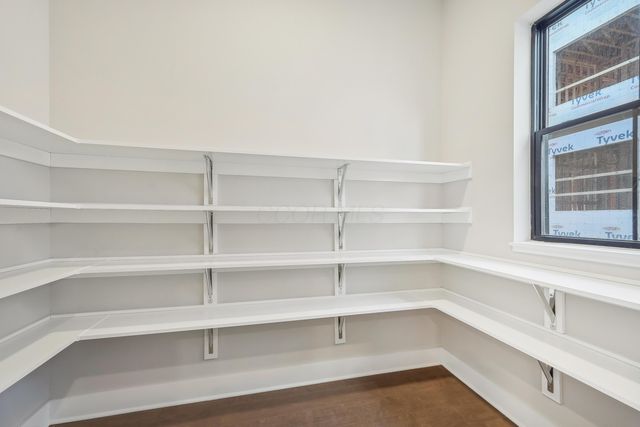 2256 Quarry Trails Drive, Columbus, OH 43228