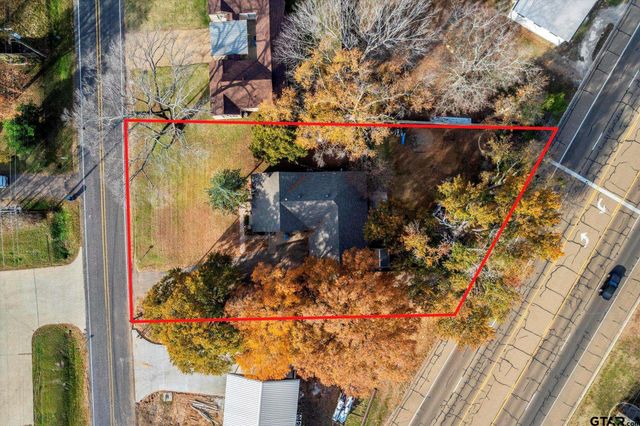 1702 W 1st, Mt Pleasant, TX 75455