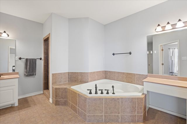 1245 Sunset Mountain Road, Lipan, TX 76462