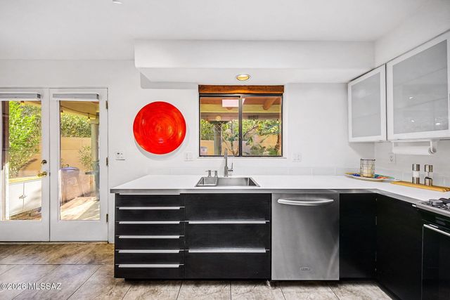 1681 W Chimayo Place, Tucson, AZ 85704