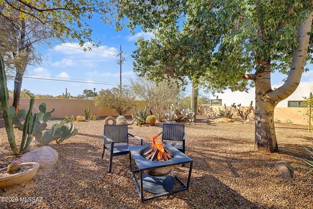 1681 W Chimayo Place, Tucson, AZ 85704