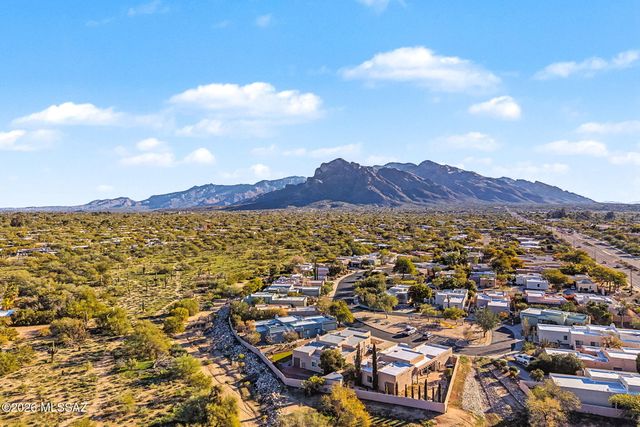 1681 W Chimayo Place, Tucson, AZ 85704