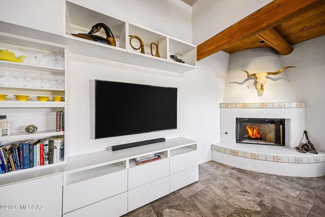 1681 W Chimayo Place, Tucson, AZ 85704