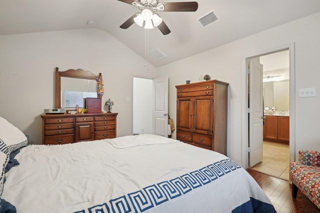 1621 Big Thicket DR, Cedar Park, TX 78613