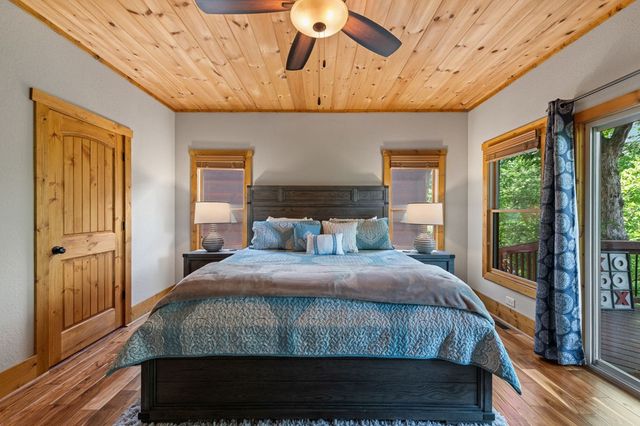 279 River Escape Drive, Ellijay, GA 30540