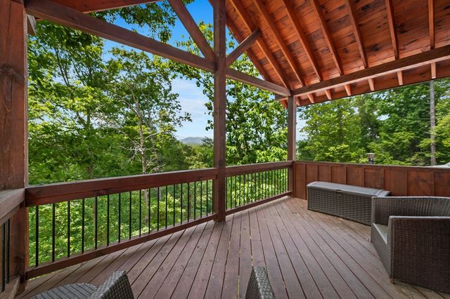 279 River Escape Drive, Ellijay, GA 30540