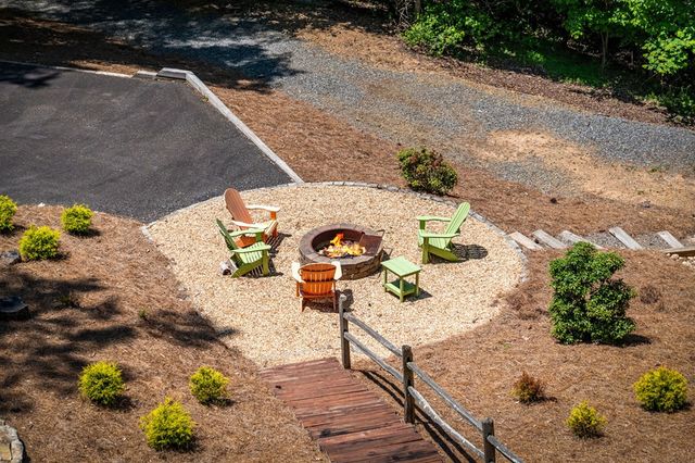 279 River Escape Drive, Ellijay, GA 30540