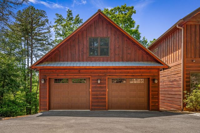 279 River Escape Drive, Ellijay, GA 30540
