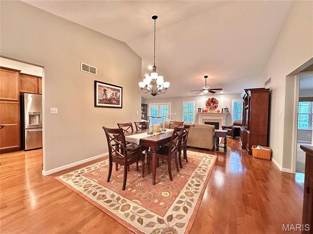 439 Bandmour Place, O'fallon, IL 62269