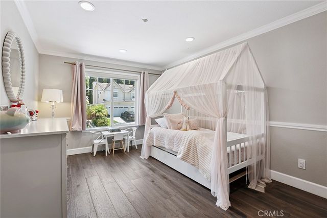 5179 Knollwood Way, Woodland Hills, CA 91364