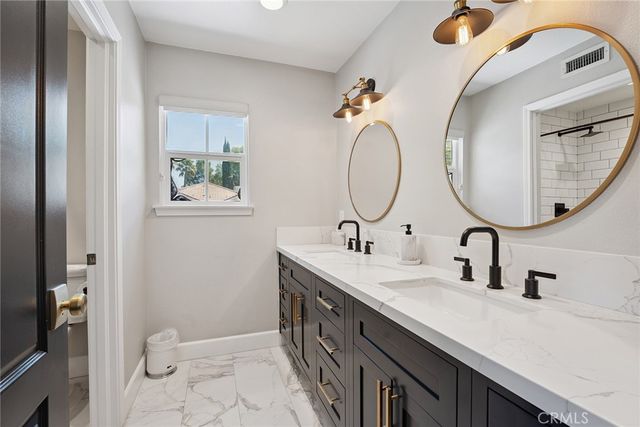 5179 Knollwood Way, Woodland Hills, CA 91364