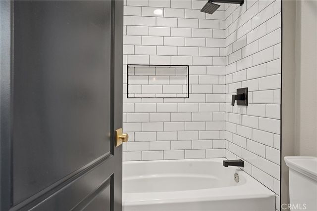 5179 Knollwood Way, Woodland Hills, CA 91364