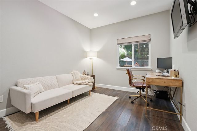 5179 Knollwood Way, Woodland Hills, CA 91364