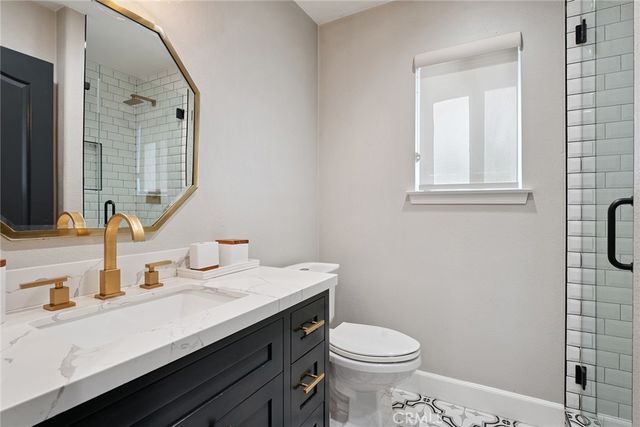 5179 Knollwood Way, Woodland Hills, CA 91364