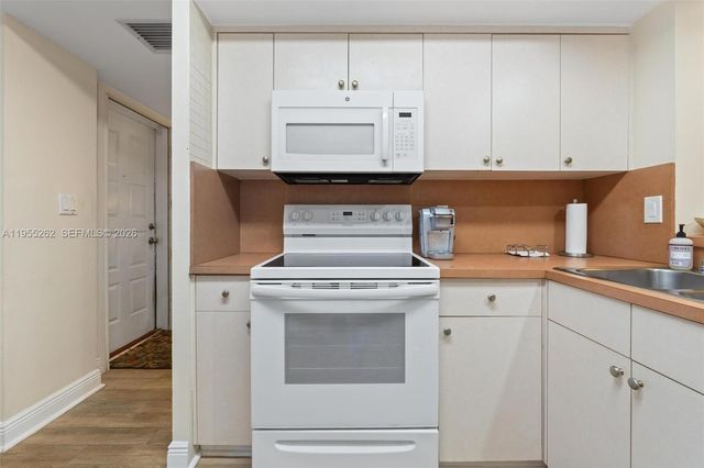 6662 Boca Del Mar Dr 112, Boca Raton, FL 33433