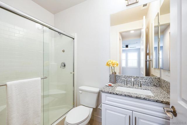 1245 Palomar Cir, Escondido, CA 92027