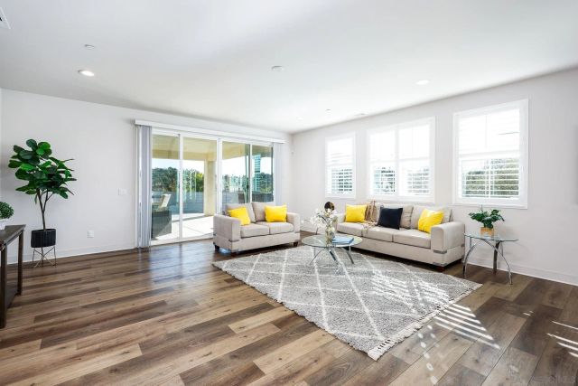 1245 Palomar Cir, Escondido, CA 92027