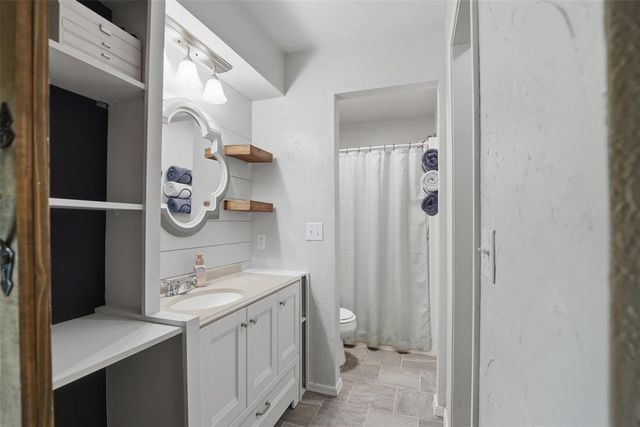 1840 Greenway Avenue, Yukon, OK 73099