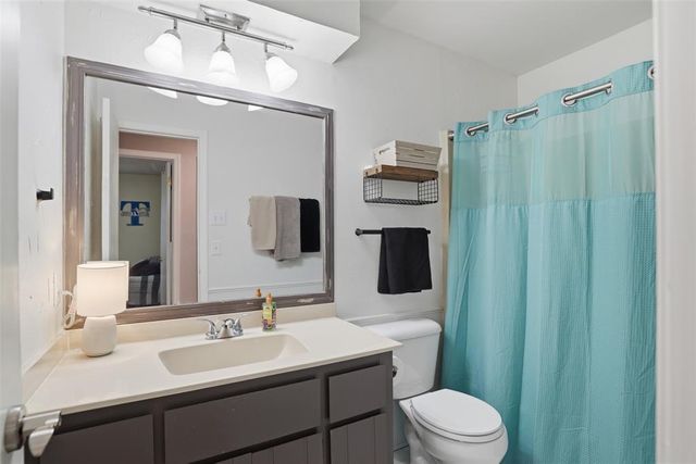 1840 Greenway Avenue, Yukon, OK 73099