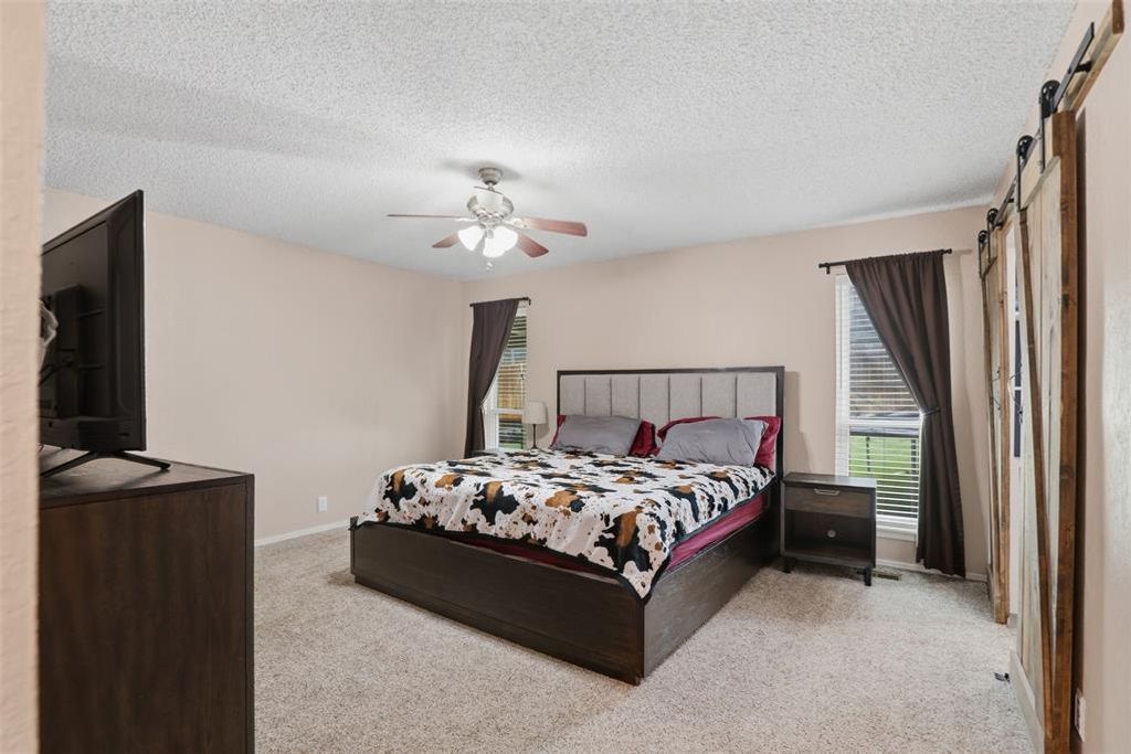 Image 14 of property listing at 1840 Greenway Avenue, Yukon, OK 73099