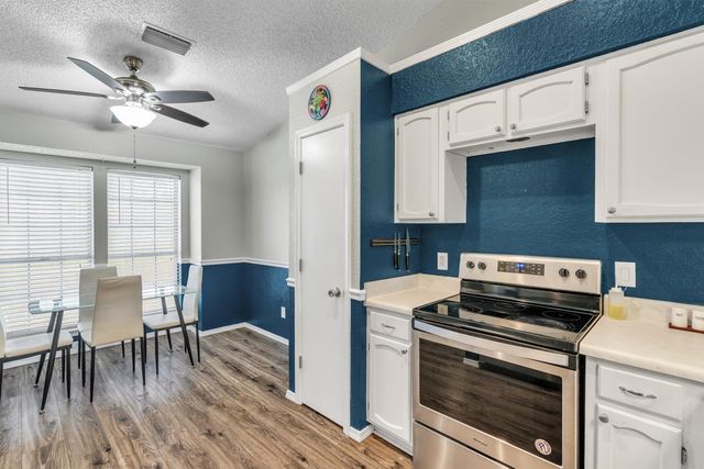 5928 Chisholm Trail, Haltom City, TX 76148