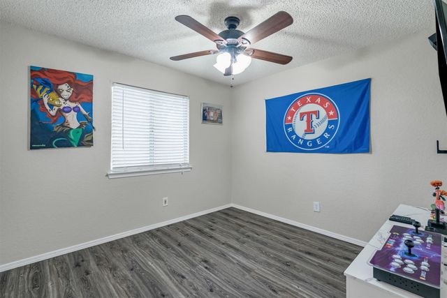 5928 Chisholm Trail, Haltom City, TX 76148
