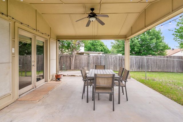 5928 Chisholm Trail, Haltom City, TX 76148