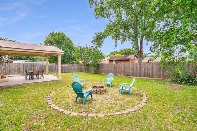 5928 Chisholm Trail, Haltom City, TX 76148