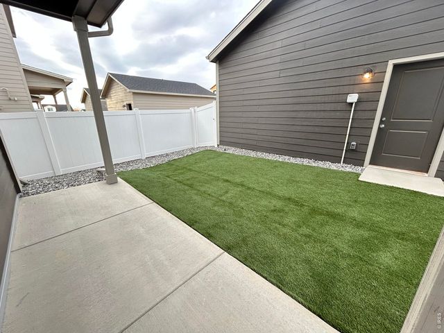 3849 Kenai St, Evans, CO 80620