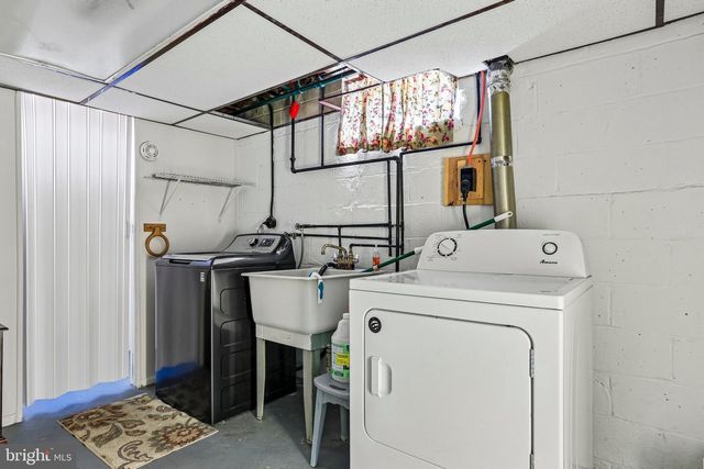 3649 MACTAVISH AVE, Baltimore, MD 21229