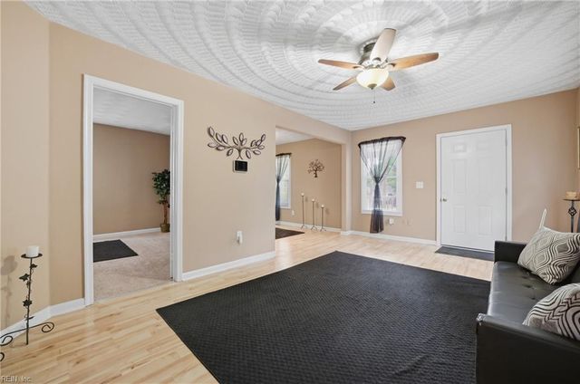 3217 Verdun AVE, Norfolk, VA 23509