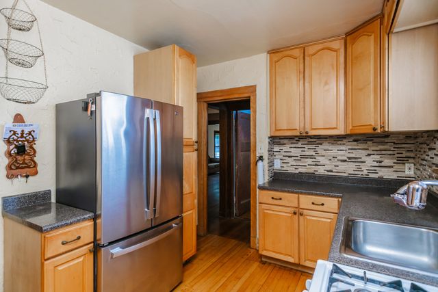 904 HAYES Avenue, Oak Park, IL 60302