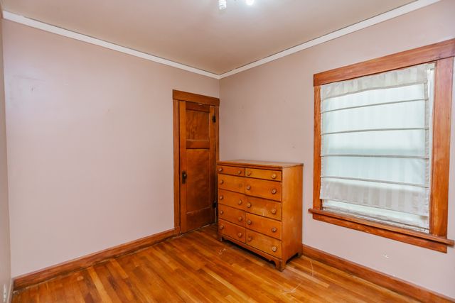 904 HAYES Avenue, Oak Park, IL 60302