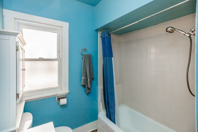 904 HAYES Avenue, Oak Park, IL 60302