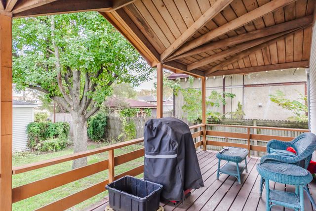 904 HAYES Avenue, Oak Park, IL 60302