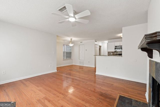 606 Cypress Pointe Street, Alpharetta, GA 30022