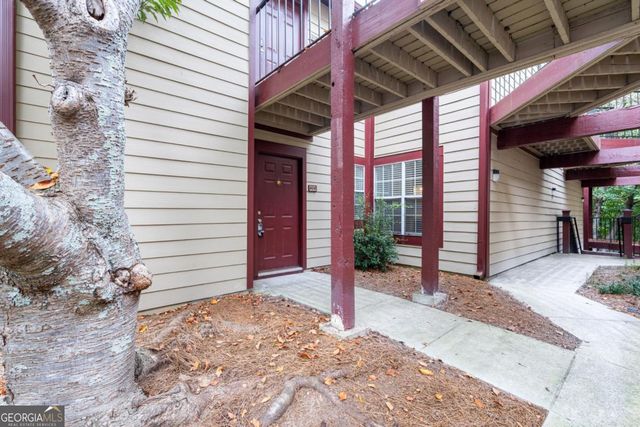 606 Cypress Pointe Street, Alpharetta, GA 30022