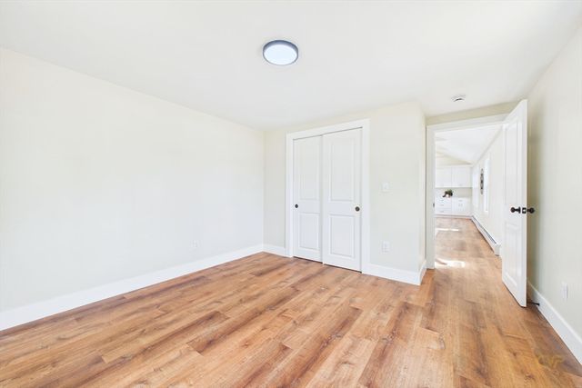 22 Randall Rd, Mattapoisett, MA 02739
