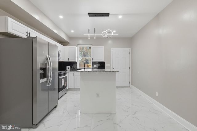 1822 E 28TH ST E, Baltimore, MD 21218