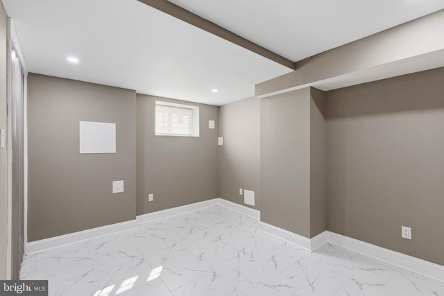 1822 E 28TH ST E, Baltimore, MD 21218