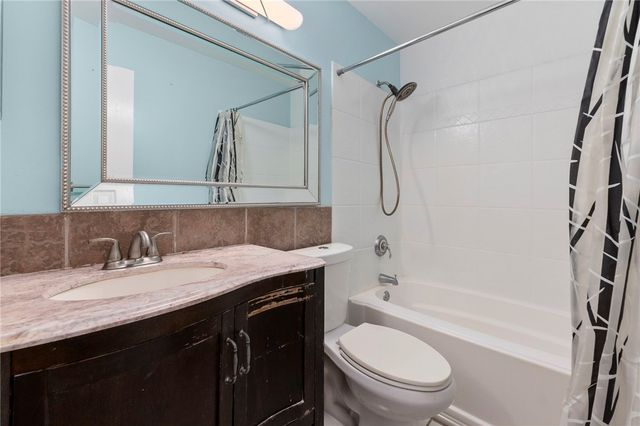 126 Ormond Court, Sebastian, FL 32958