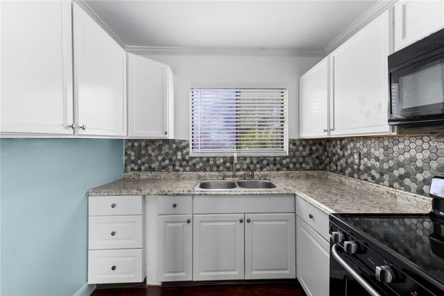 126 Ormond Court, Sebastian, FL 32958